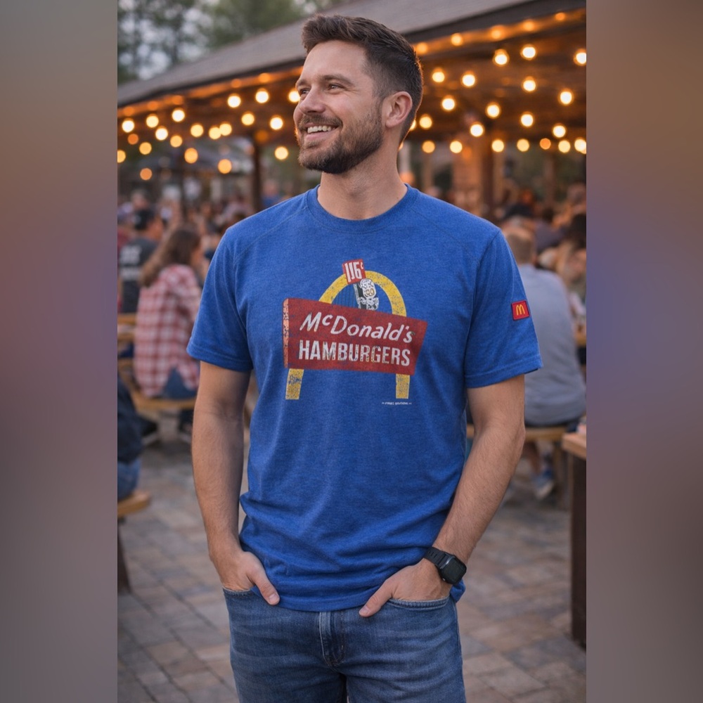 McDonald’s Apparel Collection 15¢ Hamburgers Graphic Tee Men’s Blue Size Small